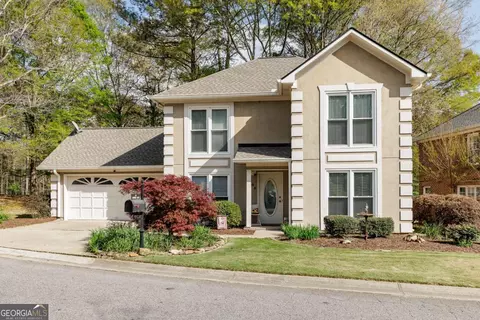 105 Cambridge Dr, Athens, GA 30606