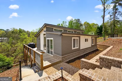6564 Bermuda Ln, Flowery Branch, GA 30542