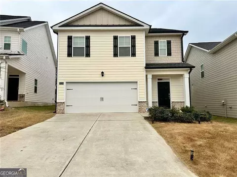 12150 Conrad Cir, Hampton, GA 30228