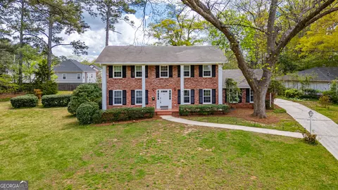 2484 Powers Ferry Dr SE, Marietta, GA 30067