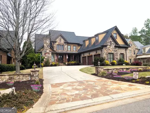 3887 Lindsey Rd NE, Marietta, GA 30067