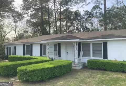 10 Bryant St, Statesboro, GA 30458