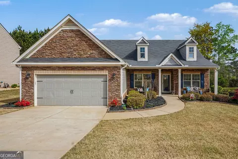 720 Hot Springs Trl, Mcdonough, GA 30252