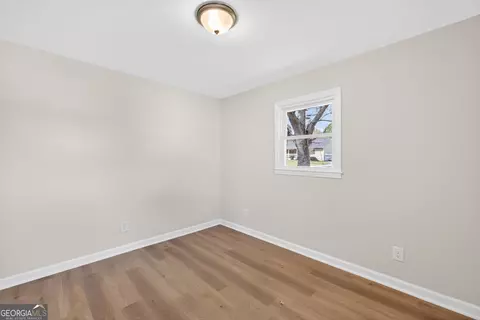 Bedroom - 38 Bill Rutledge Rd, Winder, GA 30680 photo 2 of 3