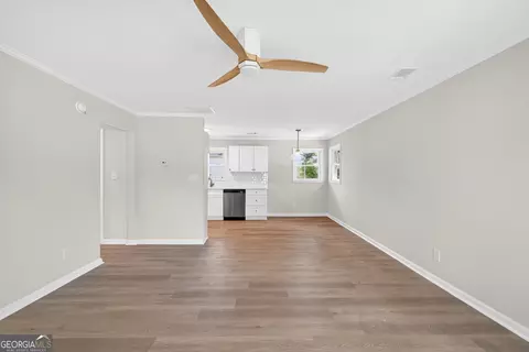 Living - 38 Bill Rutledge Rd, Winder, GA 30680 photo 3 of 6