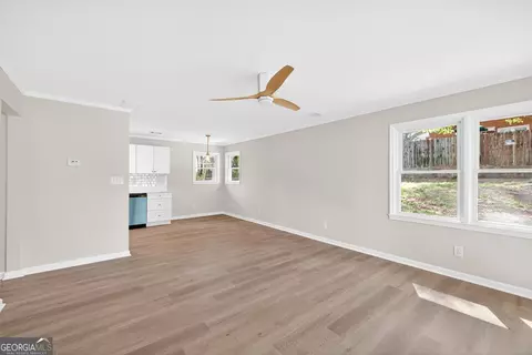 Living - 38 Bill Rutledge Rd, Winder, GA 30680 photo 2 of 6
