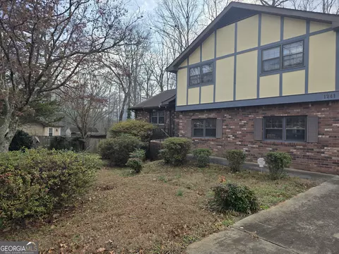 1241 Tsali Trl, Lake City, GA 30260