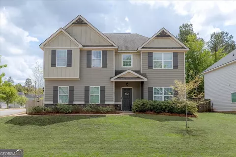 207 Golden Rod Trl, Perry, GA 31069