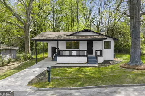 44 Bell St, Toccoa, GA 30577