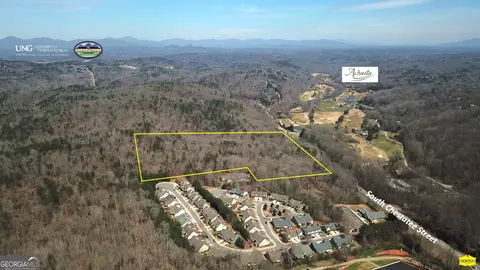 31823292 S Chestatee St, Dahlonega, GA 30533