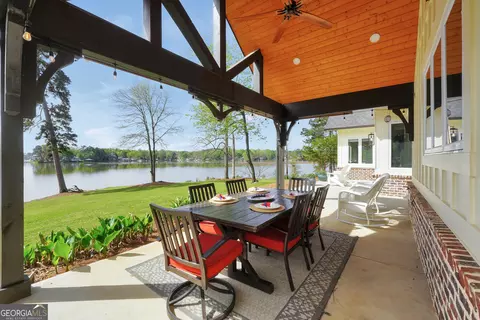 Exterior - 451 Mayo Rd, Covington, GA 30014 photo 7 of 25