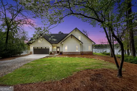 Exterior - 451 Mayo Rd, Covington, GA 30014 photo 2 of 25