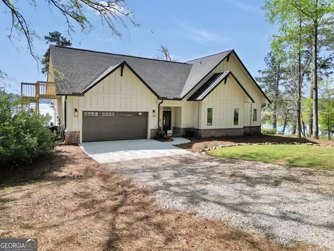 Exterior - 451 Mayo Rd, Covington, GA 30014 photo 4 of 25