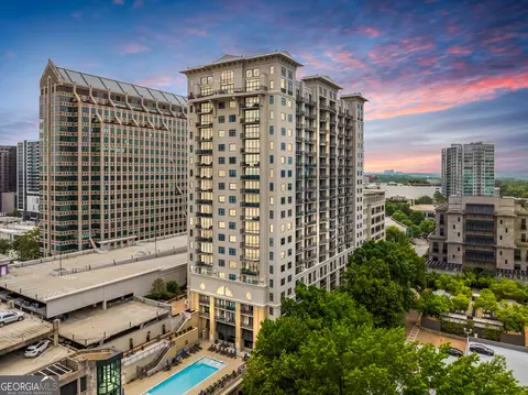 3040 Peachtree Rd NW #1205, Atlanta, GA 30305