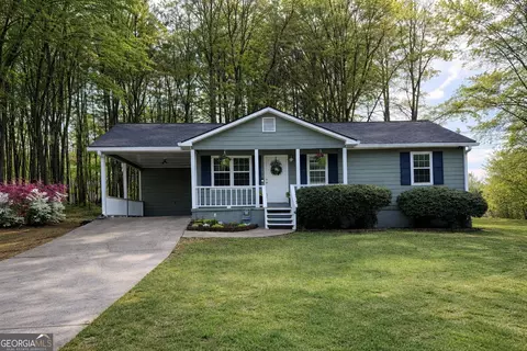 3705 Compton Woods Ln, Loganville, GA 30052
