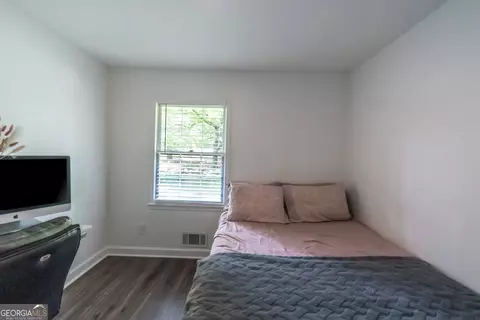Bedroom - 15 Wynn Dr, Hampton, GA 30228 photo 2 of 10