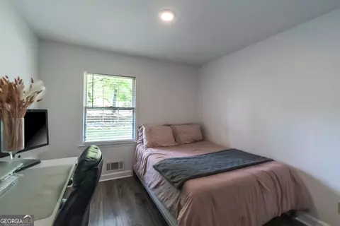 Bedroom - 15 Wynn Dr, Hampton, GA 30228 photo 1 of 10