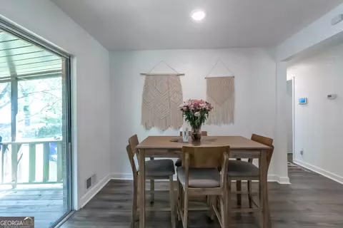 Dining - 15 Wynn Dr, Hampton, GA 30228 photo 1 of 2
