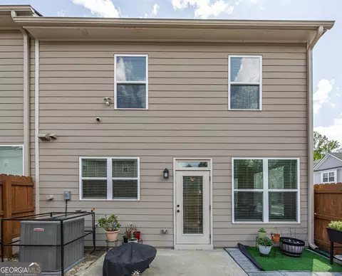 Exterior - 7691 Feast Rd, Fairburn, GA 30213 photo 5 of 7