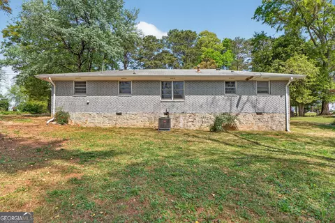 Exterior - 3825 Highway 81 W, Hampton, GA 30228 photo 1 of 2