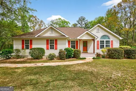 185 Lowell Dr, Sharpsburg, GA 30277