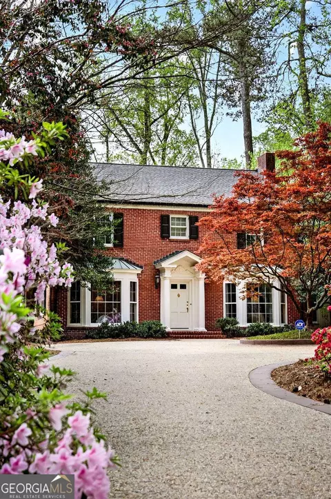 596 W Wesley Rd NW, Atlanta, GA 30305