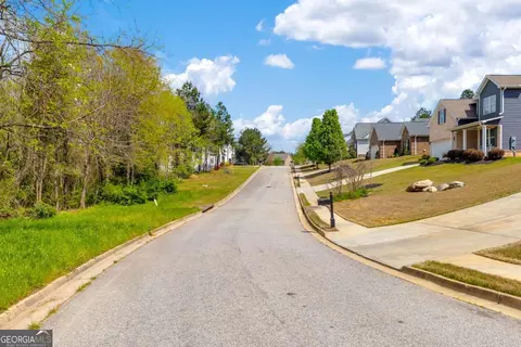 9131 Golfview Ln, Covington, GA 30014 photo 14