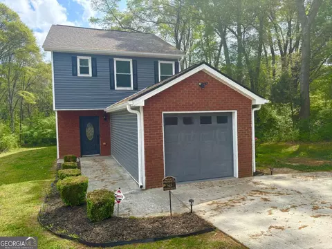 1640 Riverchase Cir NE, Conyers, GA 30013