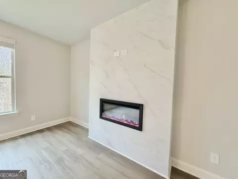 Living - 1023 Boulder Dr #LOT 65, Gray, GA 31032 photo 4 of 6