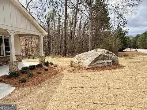 Exterior - 1023 Boulder Dr #LOT 65, Gray, GA 31032 photo 2 of 10