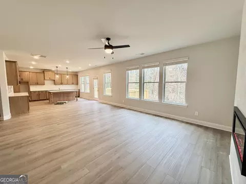 Living - 1023 Boulder Dr #LOT 65, Gray, GA 31032 photo 1 of 6