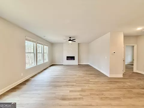 Living - 1023 Boulder Dr #LOT 65, Gray, GA 31032 photo 5 of 6
