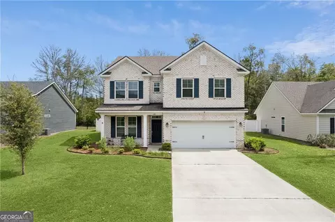 140 Clearwater Dr, Brunswick, GA 31523