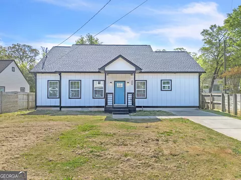 1136 Oak Knoll Ter, Atlanta, GA 30315