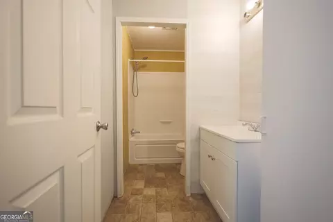 Entry Way - 86 Smith Rd, Nahunta, GA 31553 photo 2 of 2