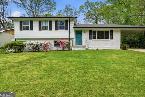 1143 Creekdale Dr, Clarkston, GA 30021