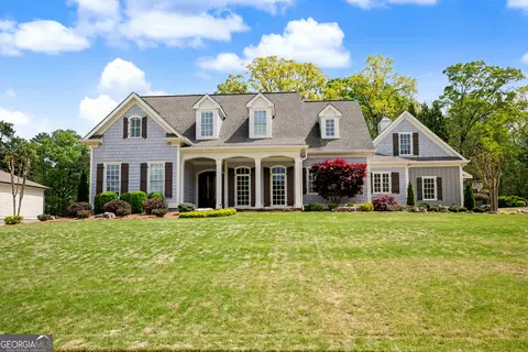 555 Woodward Dr, Fayetteville, GA 30215
