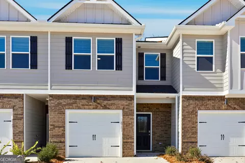8381 Columbia Ct, Palmetto, GA 30268
