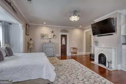 Bedroom - 172 N Second St, Madison, GA 30650 photo 3 of 7