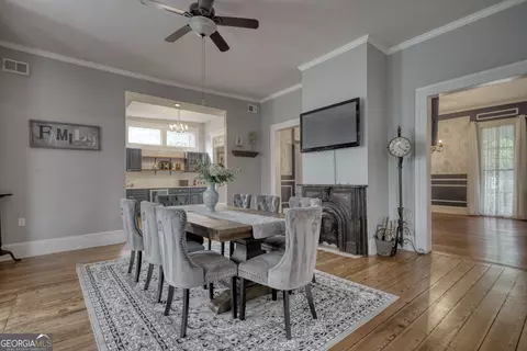 Dining - 172 N Second St, Madison, GA 30650 photo 3 of 4