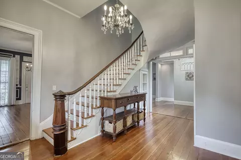 Entry Way - 172 N Second St, Madison, GA 30650 photo 1 of 4