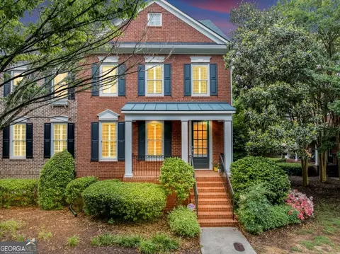 5000 Davenport Pl, Roswell, GA 30075