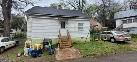 2 Willow St, Porterdale, GA 30014