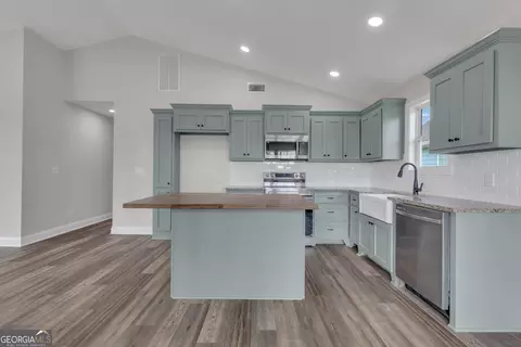 Kitchen - 1004 Callaway Ave, Lagrange, GA 30240 photo 1 of 5