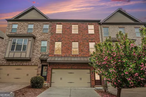 1158 Laurel Valley Ct, Buford, GA 30519