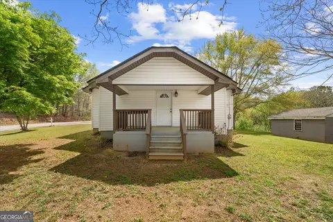 1423 Beulah Church Rd, Carrollton, GA 30117