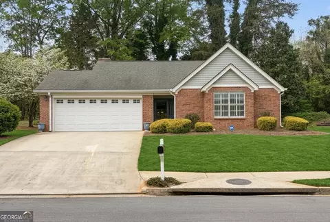110 Brittany Chase, Fayetteville, GA 30214