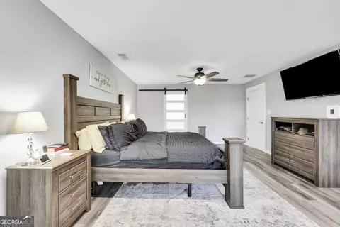 Bedroom - 2186 Williamson Zebulon Rd, Williamson, GA 30292 photo 1 of 5