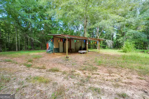 Exterior - 2186 Williamson Zebulon Rd, Williamson, GA 30292 photo 10 of 17