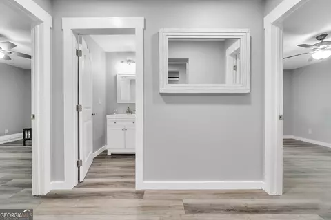 Entry Way - 2186 Williamson Zebulon Rd, Williamson, GA 30292 photo 3 of 6